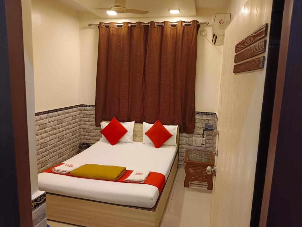 Hotel Nivara نافي مومباي المظهر الخارجي الصورة